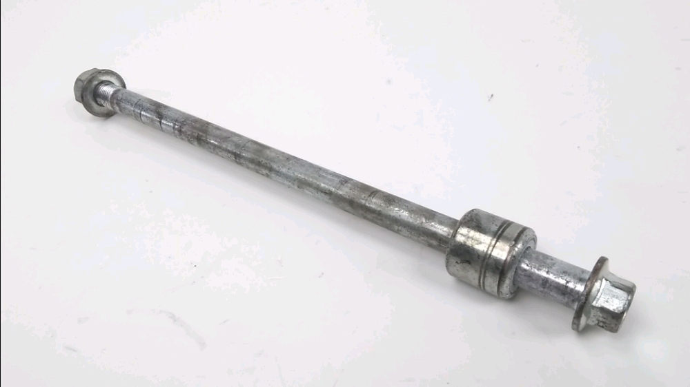 AXE DE ROUE AVANT