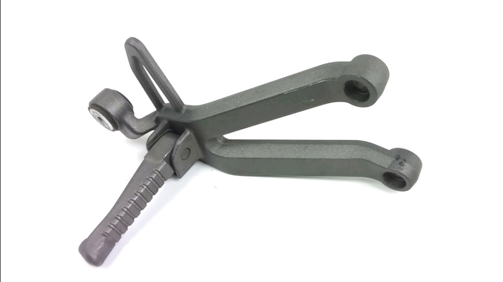 PLATINE ET REPOSE PIEDS ARRIERE DROIT