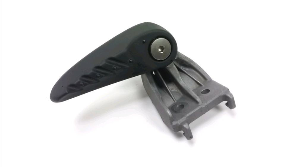 Repose pieds arriere gauche