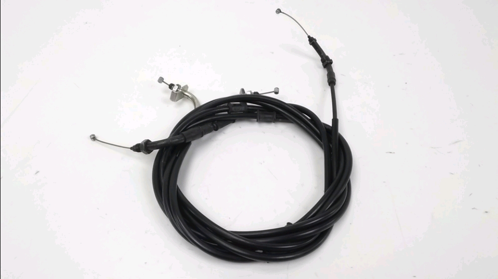 Cable d'accelerateur