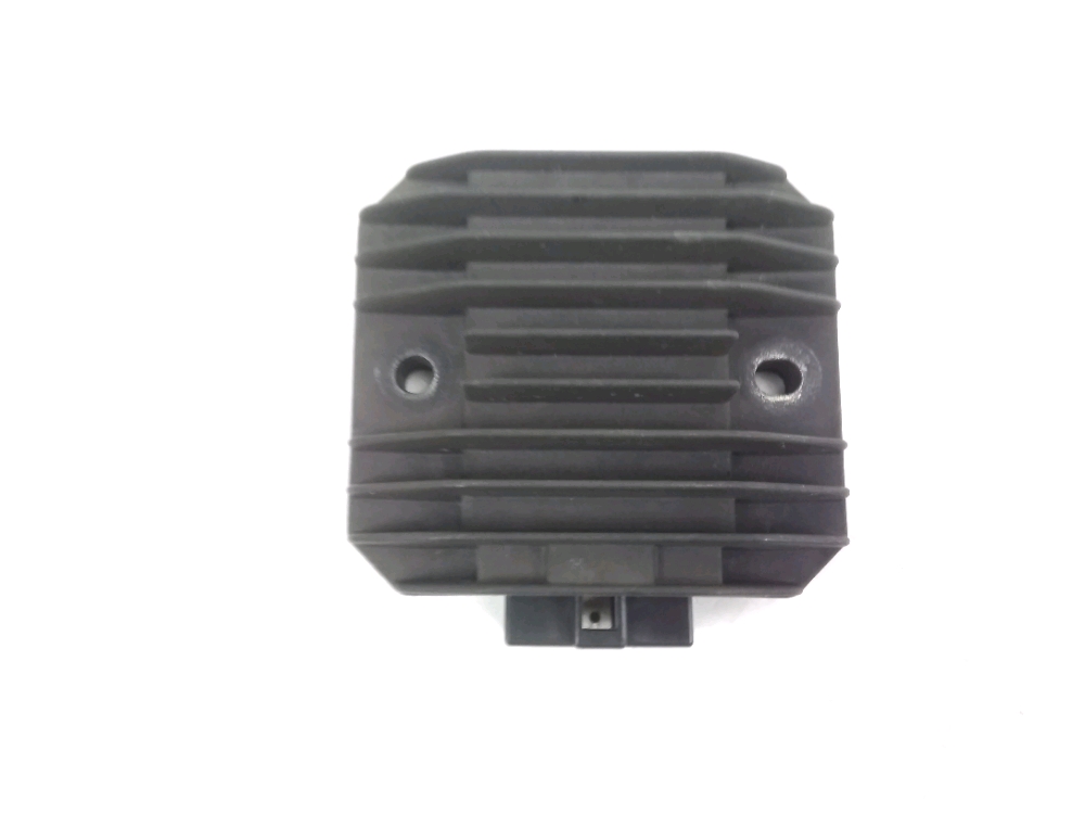 REGULATEUR DE TENSION