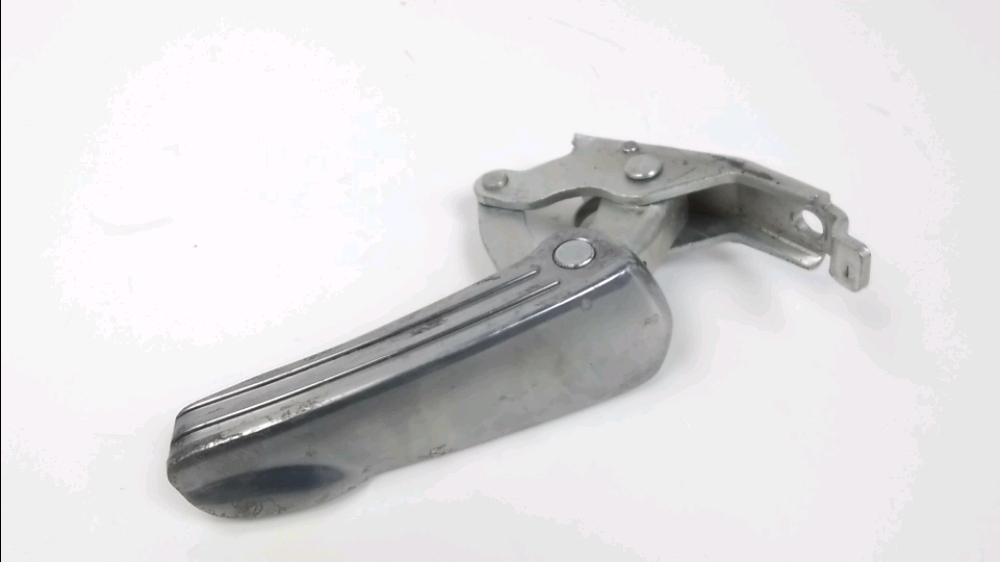 Repose pieds arriere droit