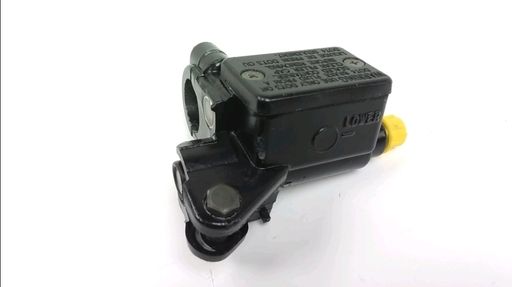 Maitre cylindre frein av complet