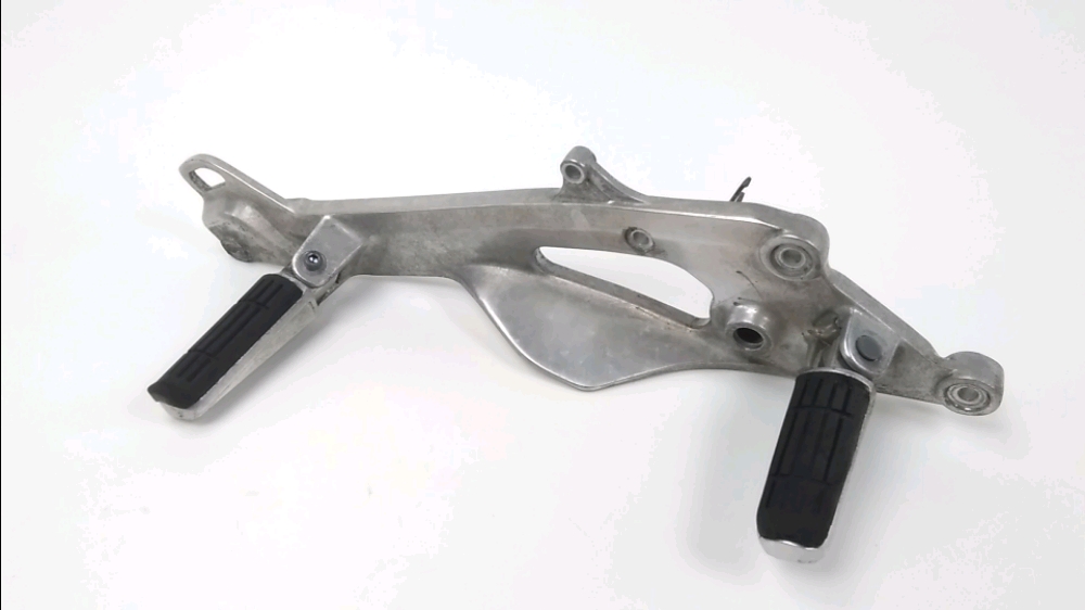 PLATINE AVANT DROITE COMPLETE