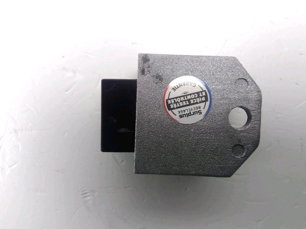 REGULATEUR DE TENSION