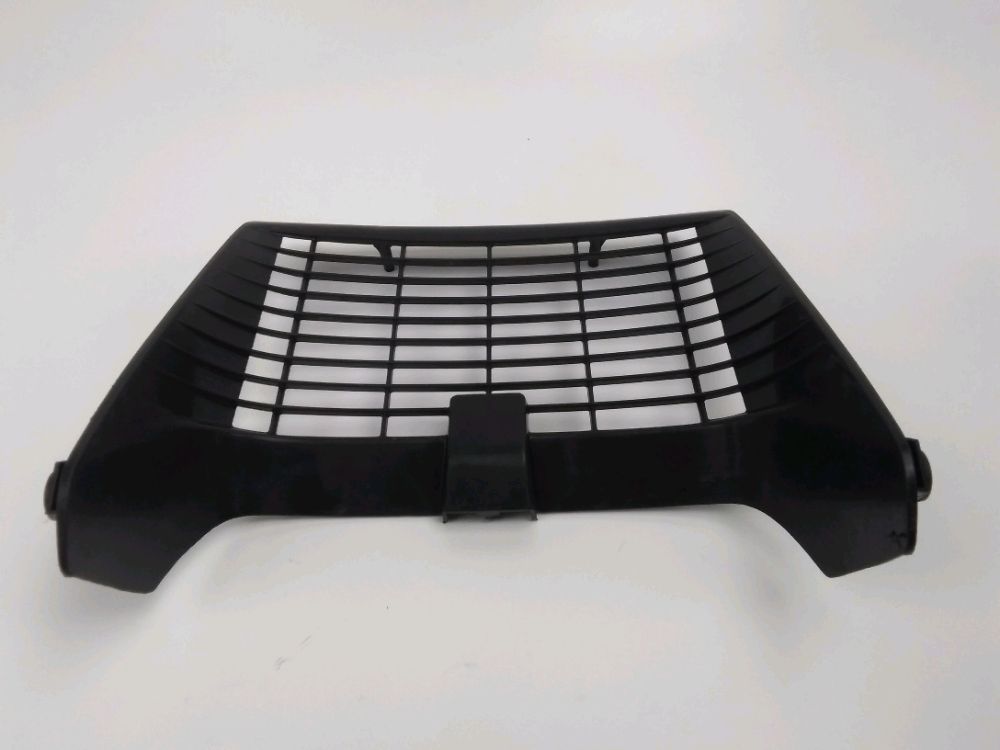 GRILLE DE RADIATEUR