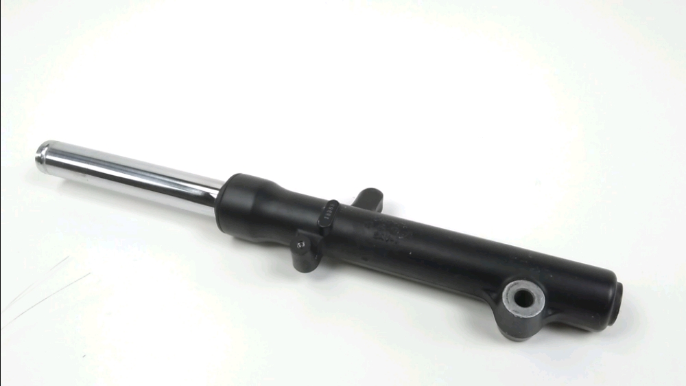 Tube de fourche gauche