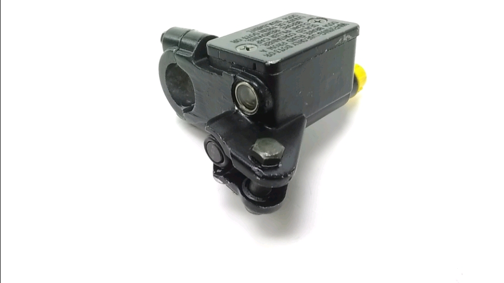 Maitre cylindre frein av complet