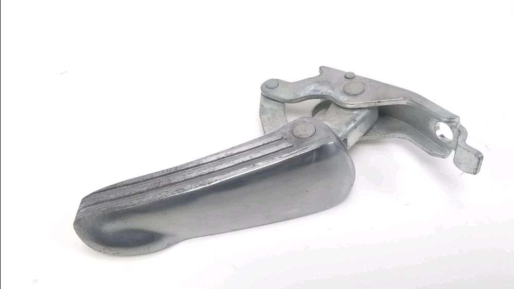 Platine et repose pieds arriere droit