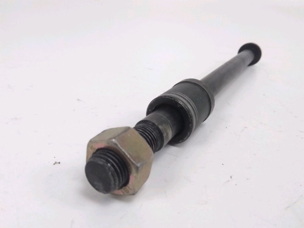 AXE DE ROUE AVANT