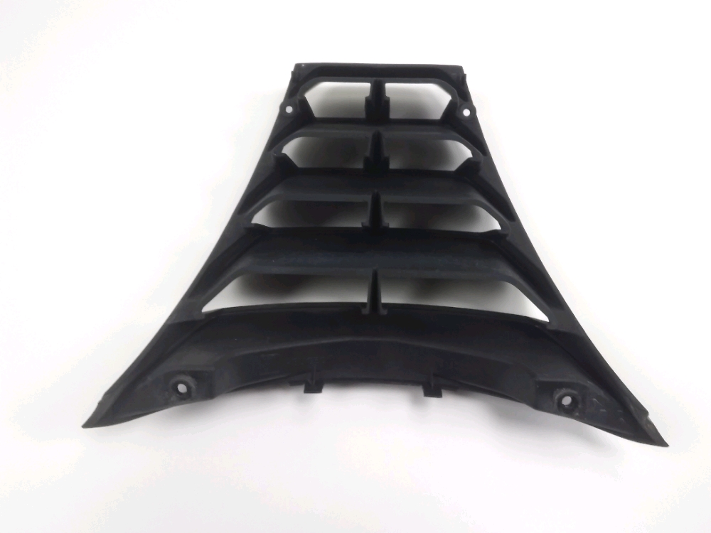 GRILLE DE RADIATEUR
