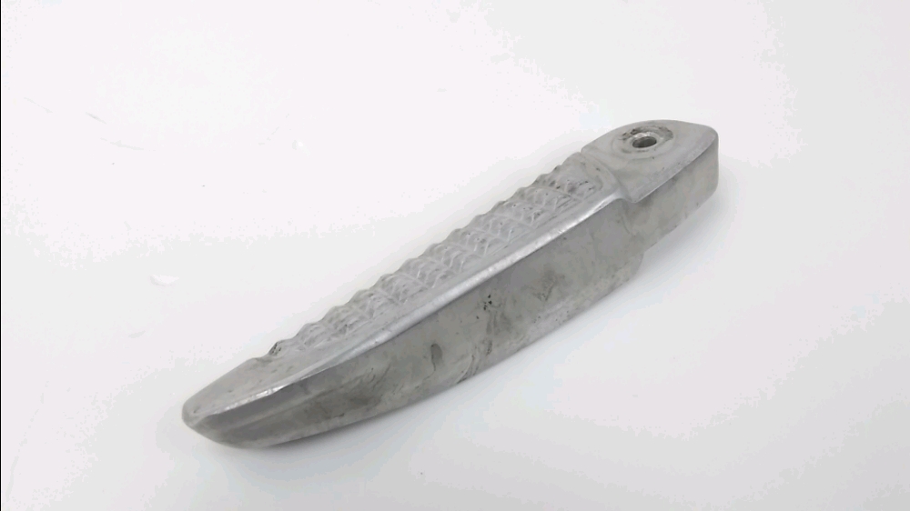 Repose pieds arriere droit