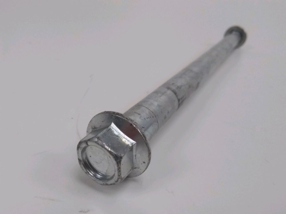 AXE DE ROUE ARRIERE