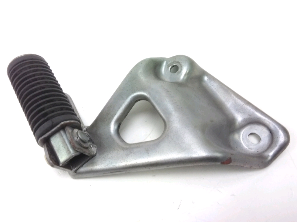 PLATINE ET REPOSE PIEDS ARRIERE DROIT