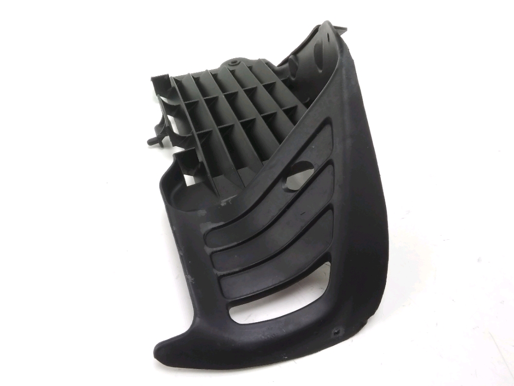 GRILLE DE RADIATEUR