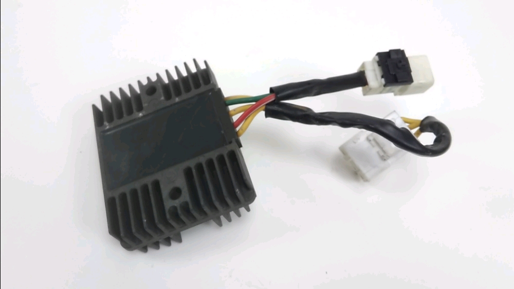 REGULATEUR DE TENSION