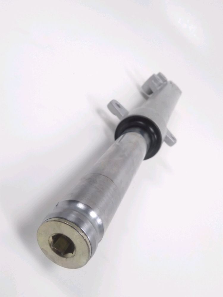 TUBE DE FOURCHE GAUCHE