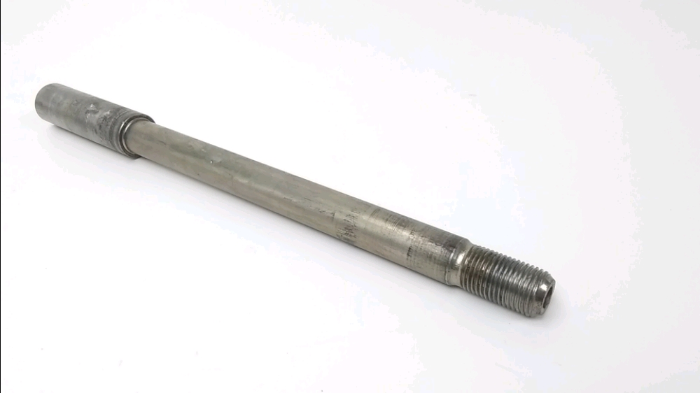 AXE DE ROUE AVANT