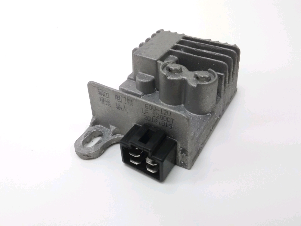Regulateur de tension
