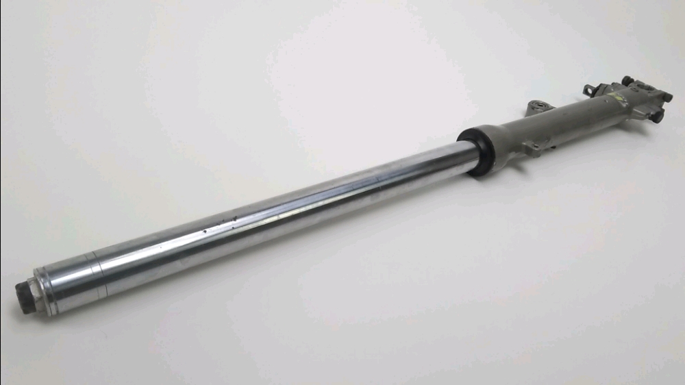 Tube de fourche gauche