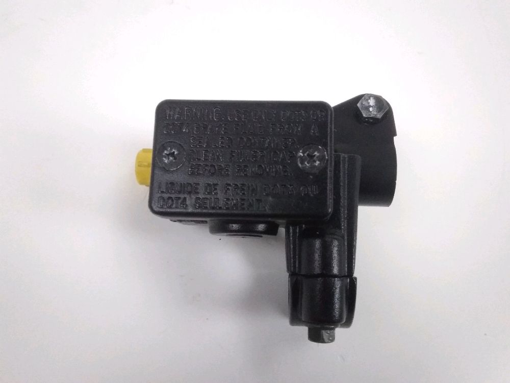 Maitre cylindre frein av complet