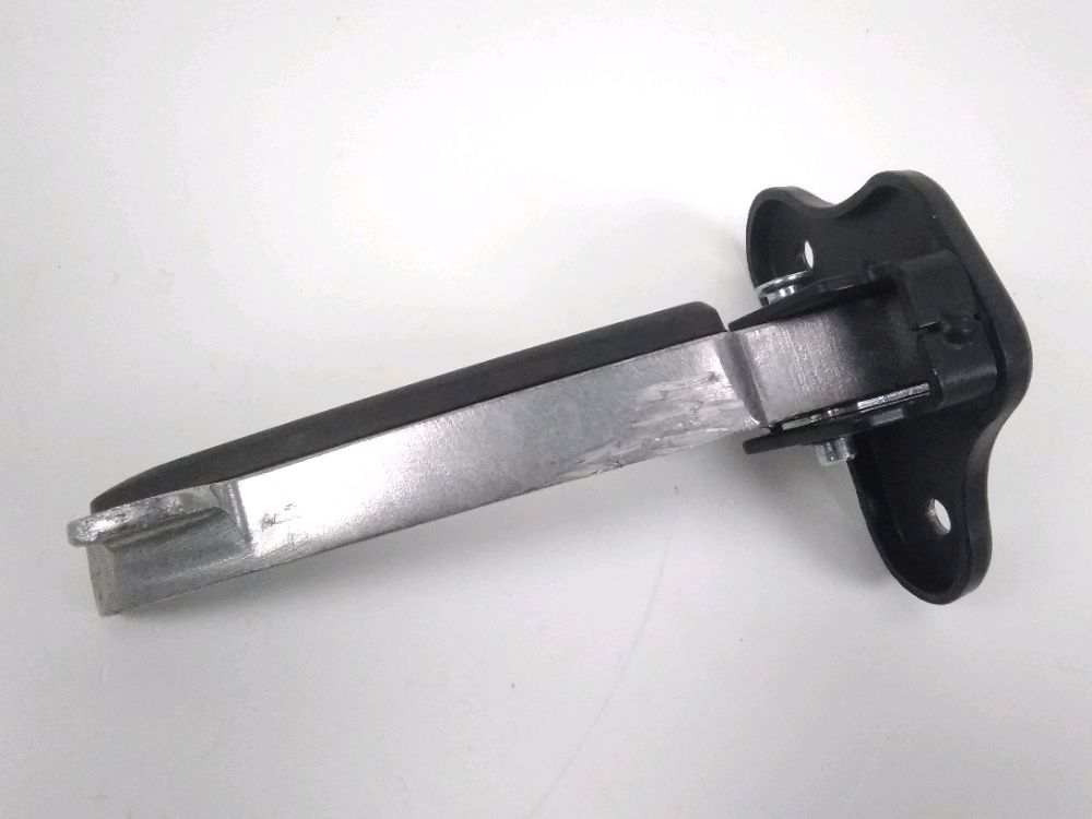 PLATINE ET REPOSE PIEDS ARRIERE DROIT