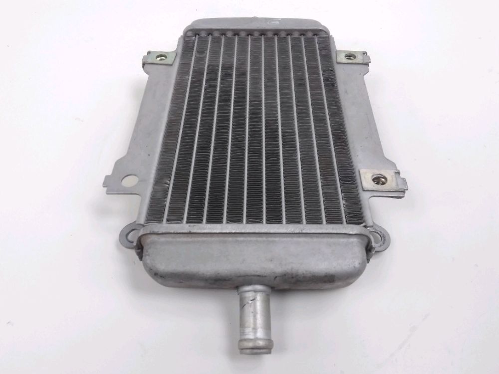 RADIATEUR EAU GAUCHE