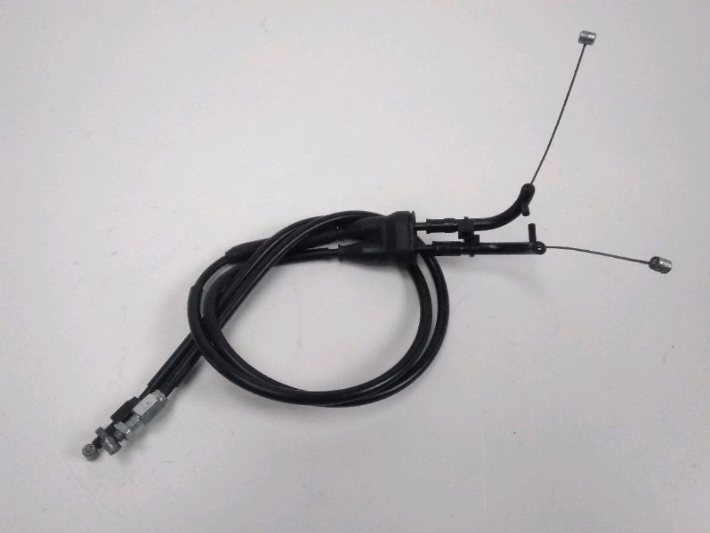 CABLE D'ACCELERATEUR
