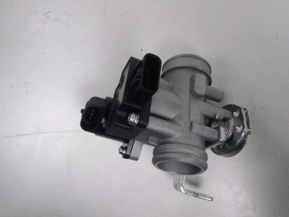 CORPS D'INJECTION DROIT