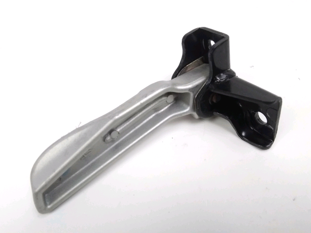 PLATINE ET REPOSE PIEDS ARRIERE DROIT