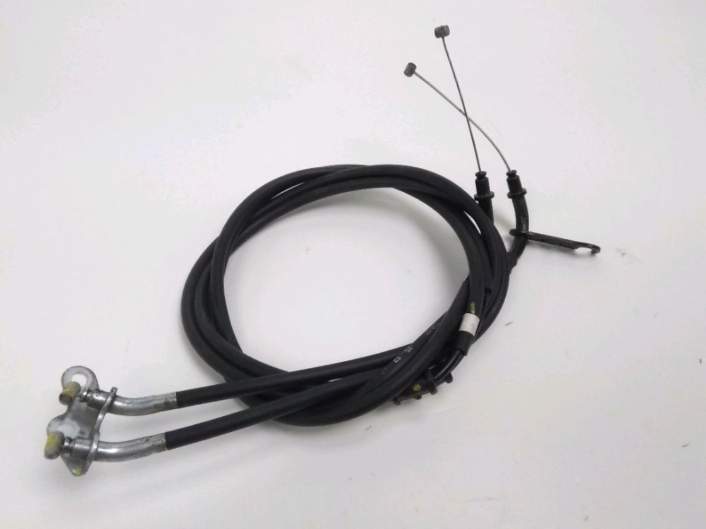 Cable d'accelerateur