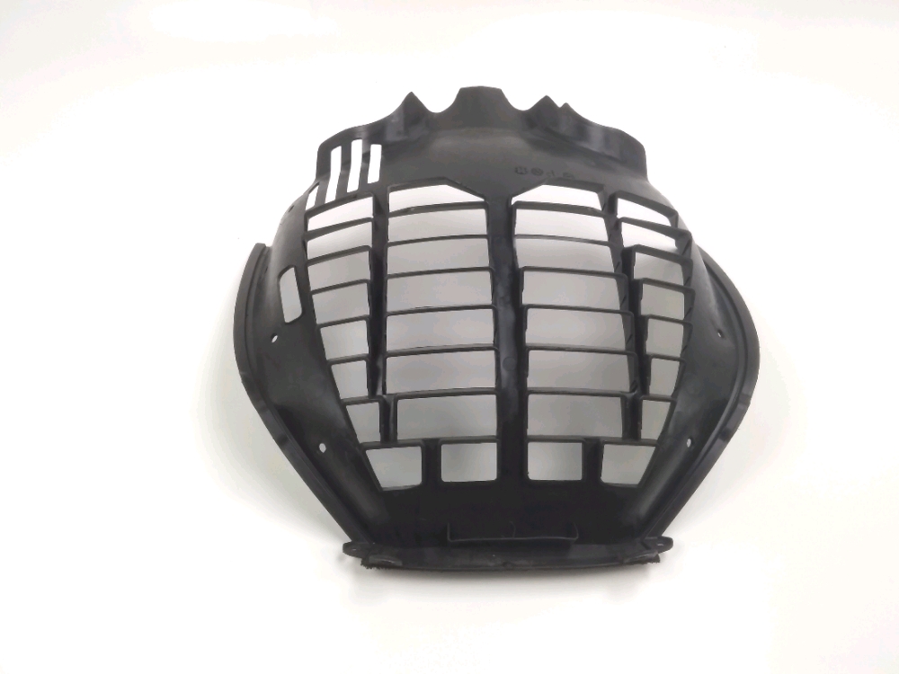 GRILLE DE RADIATEUR