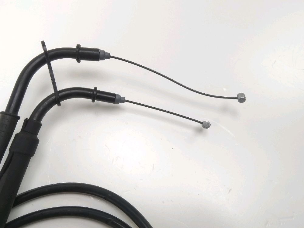 CABLE D'ACCELERATEUR