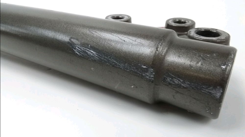 TUBE DE FOURCHE GAUCHE