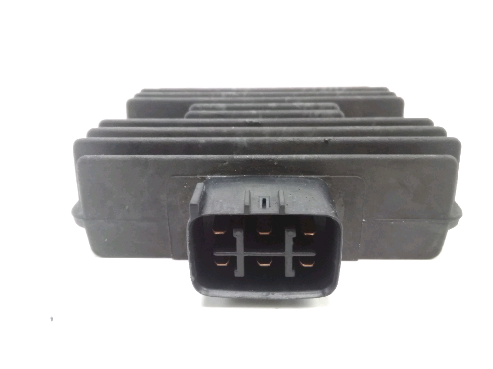 REGULATEUR DE TENSION