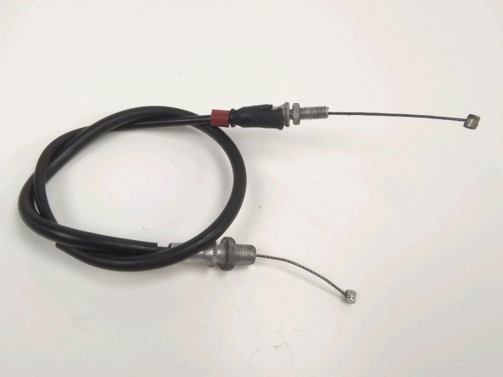 Cable d'accelerateur