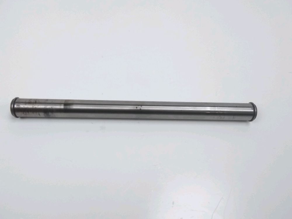 Axe de bras oscillant