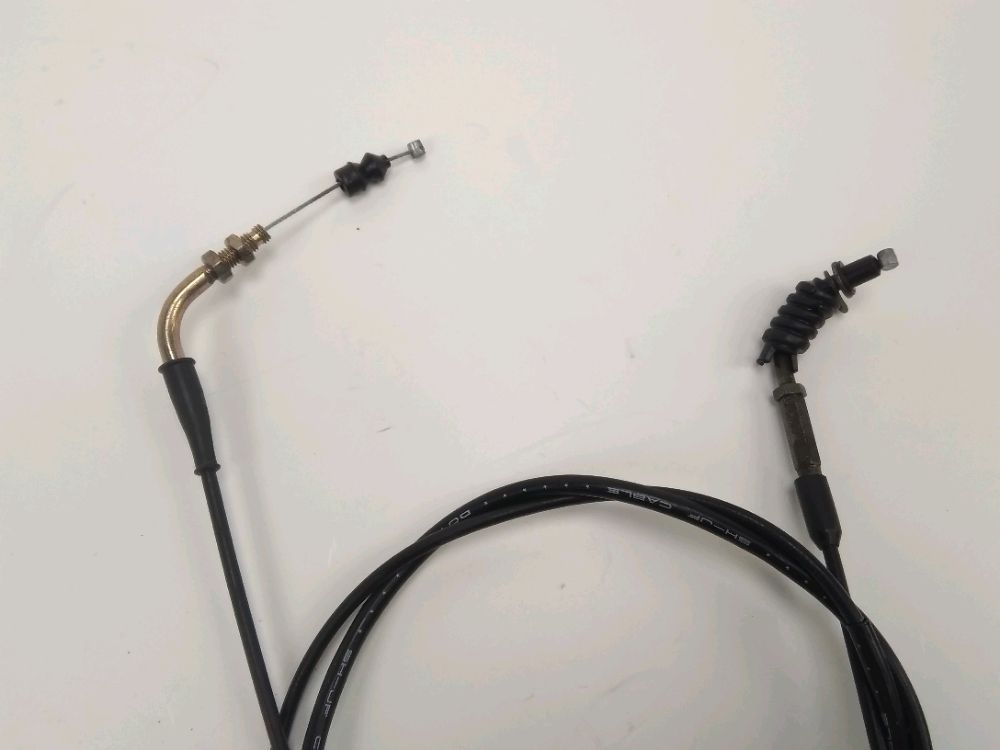 CABLE D'ACCELERATEUR