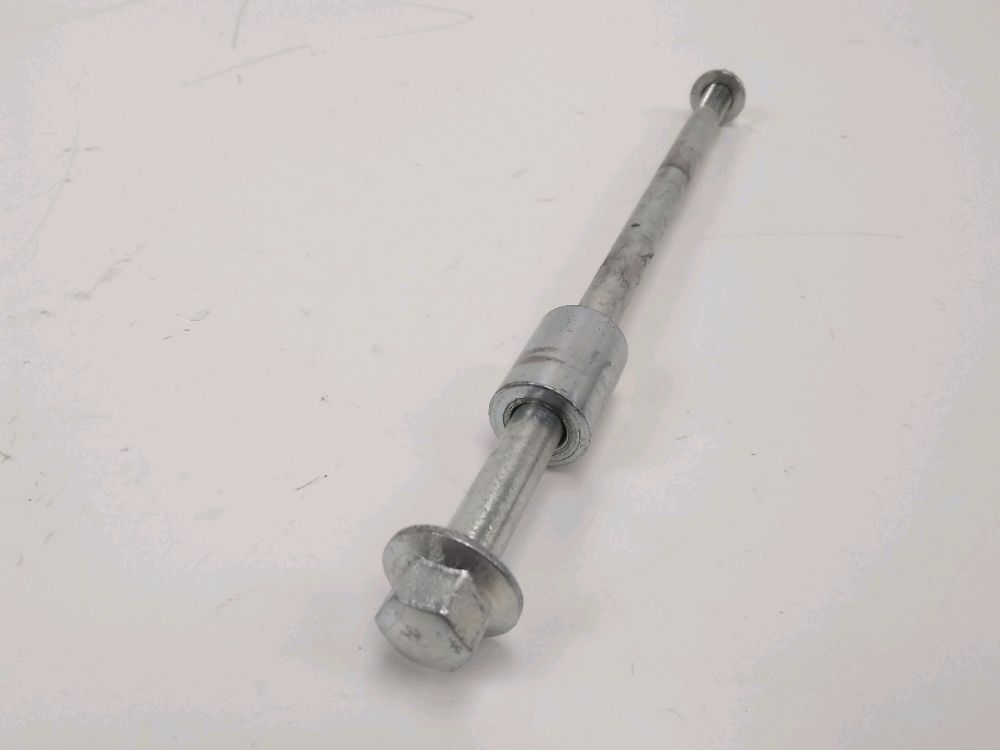 AXE DE ROUE AVANT