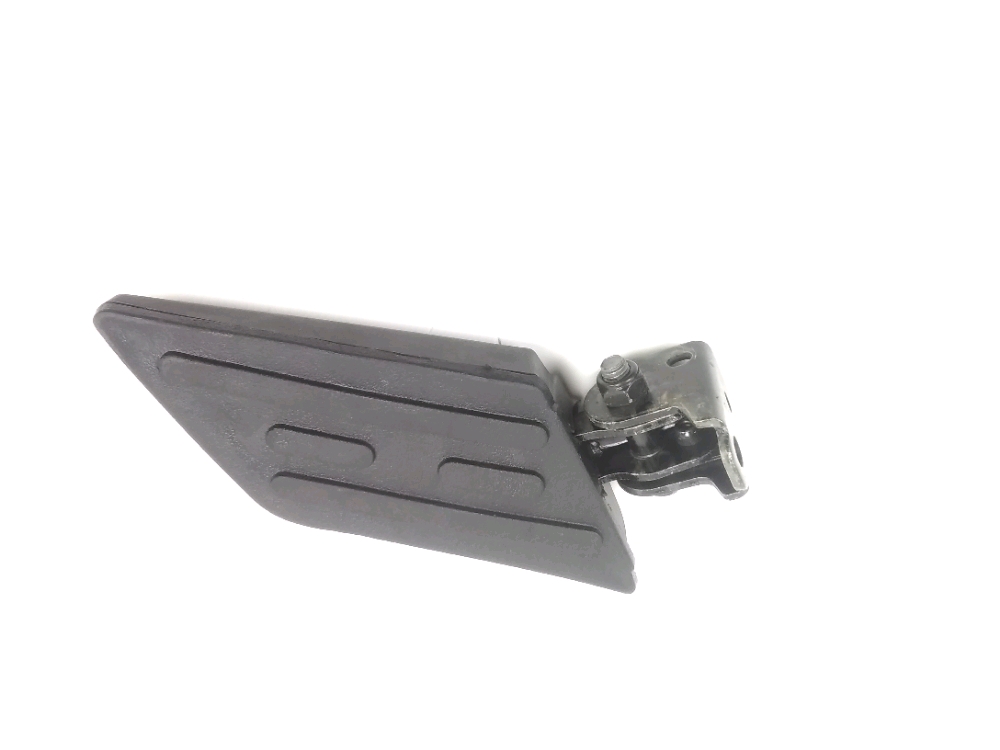 PLATINE ET REPOSE PIEDS ARRIERE DROIT