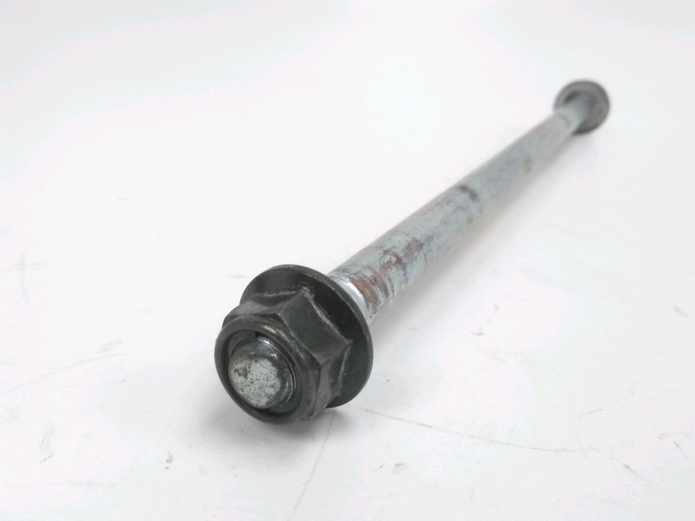 AXE DE ROUE AVANT