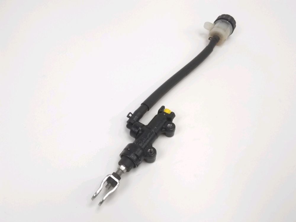 Maitre cylindre frein ar complet