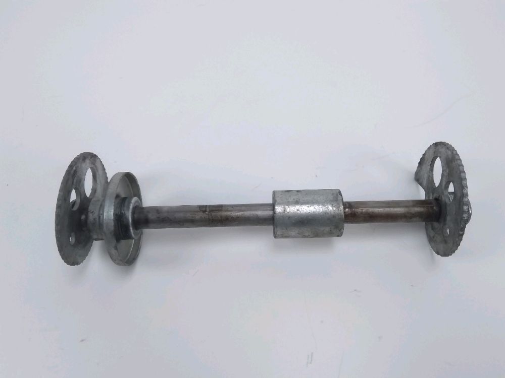 AXE DE ROUE ARRIERE