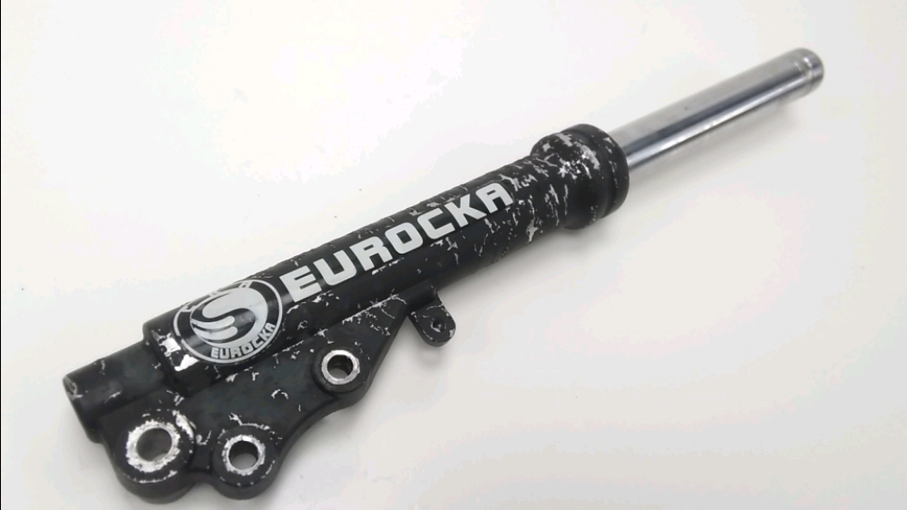 Tube de fourche gauche