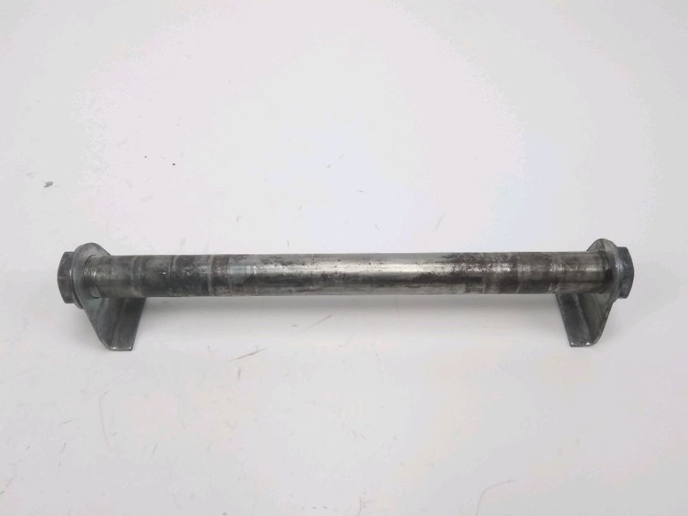 AXE DE ROUE ARRIERE