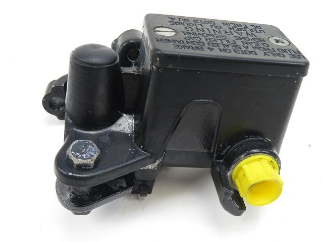 Maitre cylindre frein av complet