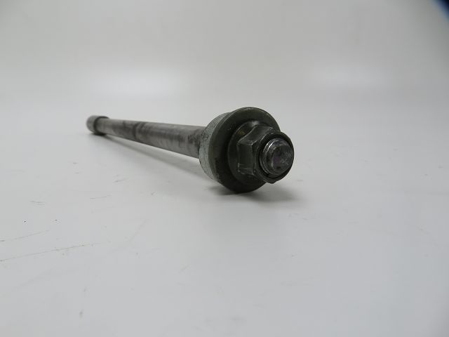 AXE DE ROUE ARRIERE