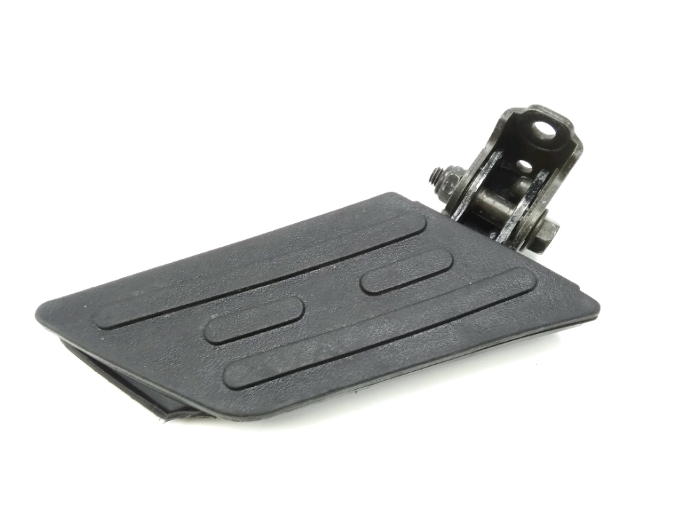 PLATINE ET REPOSE PIEDS ARRIERE DROIT