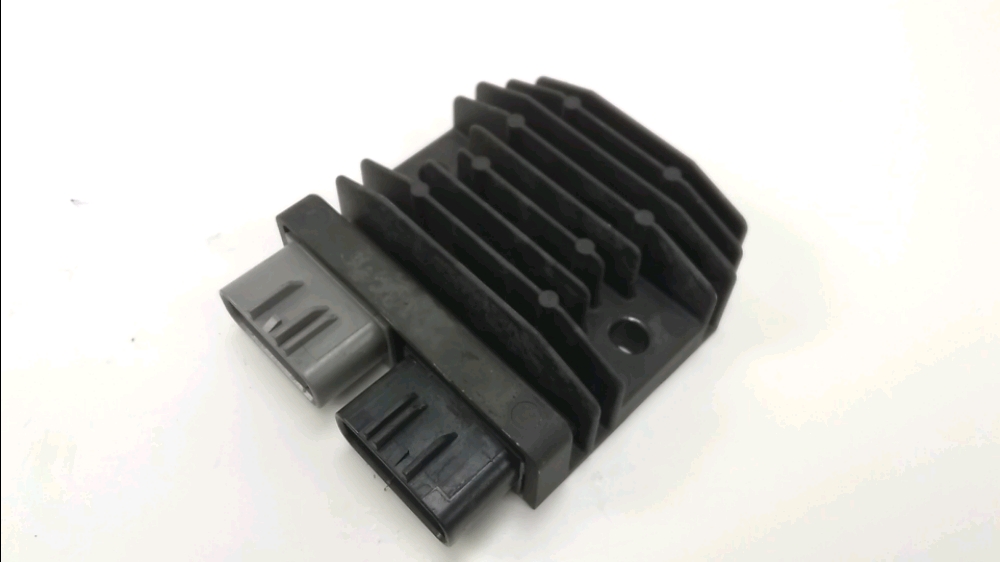 Regulateur de tension