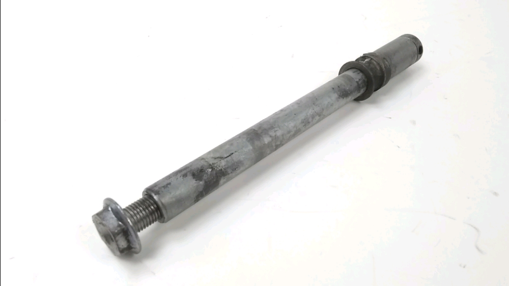 AXE DE ROUE AVANT